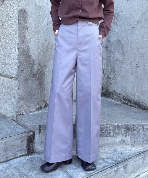 OUTDOOR PRODUCTS（アウトドアプロダクツ）の「T/C ライトクロスワイドストレートパンツ（スラックス・レディース・ブラック/チャコールグレー/レッド・36/38）」の12枚目の写真