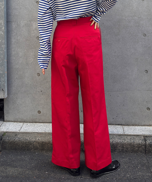 OUTDOOR PRODUCTS（アウトドアプロダクツ）の「T/C ライトクロスワイドストレートパンツ（スラックス・レディース・ブラック/チャコールグレー/レッド・36/38）」の20枚目の写真