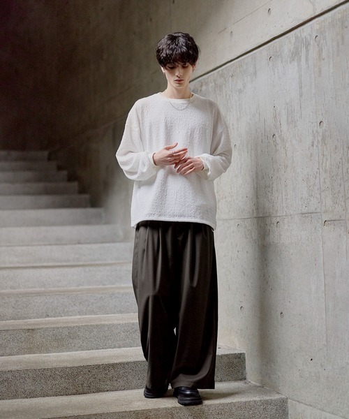 ETELIO（エテリオ）の「シャーリングロングTシャツ【ドローコード付き】（Tシャツ/カットソー・メンズ・チャコール/ブラック/グリーン/ブラウン/ホワイト・XL/L/M/S）」の22枚目の写真