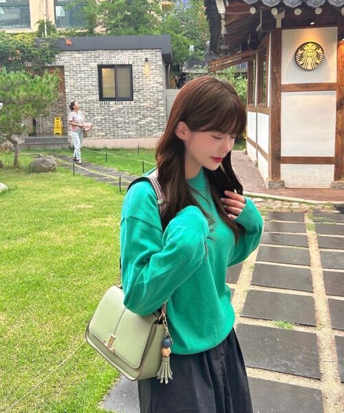 LYUNANLYUNA(ルナエヌルナ)の「ロサ レディース クロスバッグ ブラック(メッセンジャーバッグ・レディース・ブラック・FREE)」の6枚目の写真