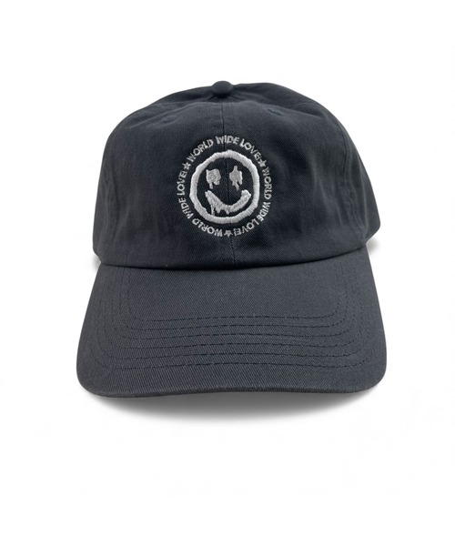 WORLD WIDE LOVE!（ワールドワイドラブ）の「WWL!CAP（キャップ・レディース・ボルドー/スミクロ/ブラック・FREE）」の3枚目の写真