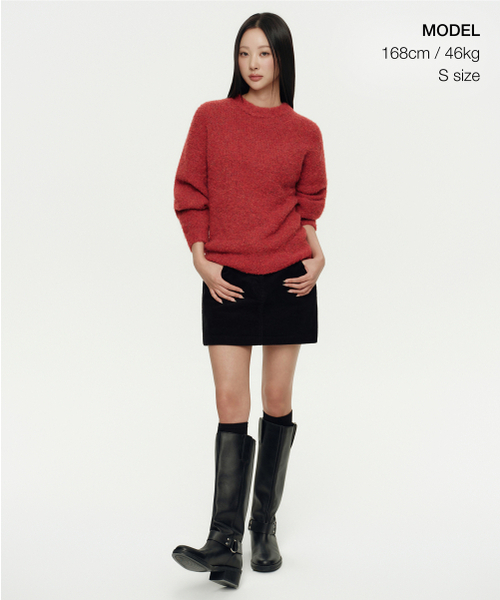MUSINSA STANDARD WOMAN（ムシンサスタンダードウーマン）の「ウィメンズブークルリラックスクルーネックニット[レッド]（ニット/セーター・レディース・その他・MEDIUM/SMALL/LARGE/X-SMALL）」の3枚目の写真