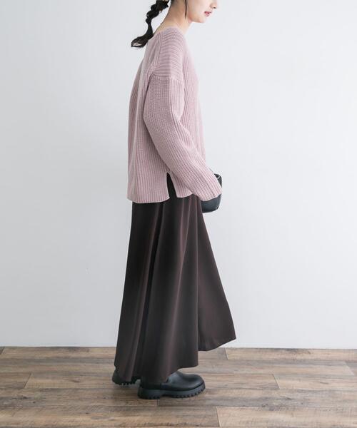 ITEMS URBANRESEARCH(アイテムズ アーバンリサーチ)の「畦Vネックニット×キャミワンピースSET(ワンピース・レディース・ピンク/ライトグレー/ベージュ・FREE)」の16枚目の写真