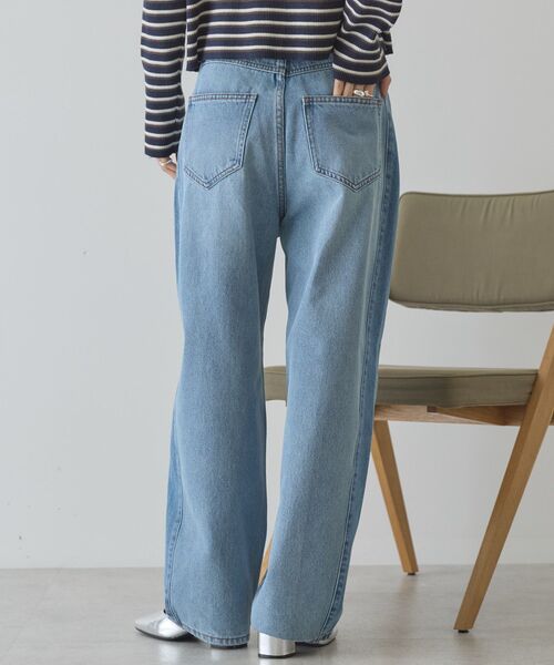 AMERICAN HOLIC(アメリカンホリック)の「カーブデニムパンツ(デニムパンツ・レディース・ライトインディゴブルー/グレー・L/S/M)」の14枚目の写真