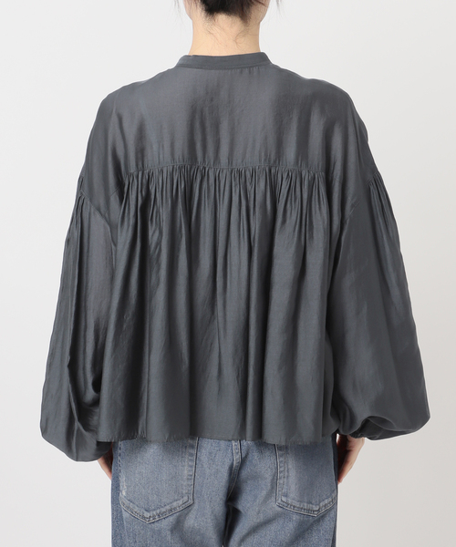 FRAMeWORK（フレームワーク）の「ギャザーブラウス（シャツ/ブラウス・レディース・ベージュ/チャコールグレー/ホワイト・FREE）」の10枚目の写真