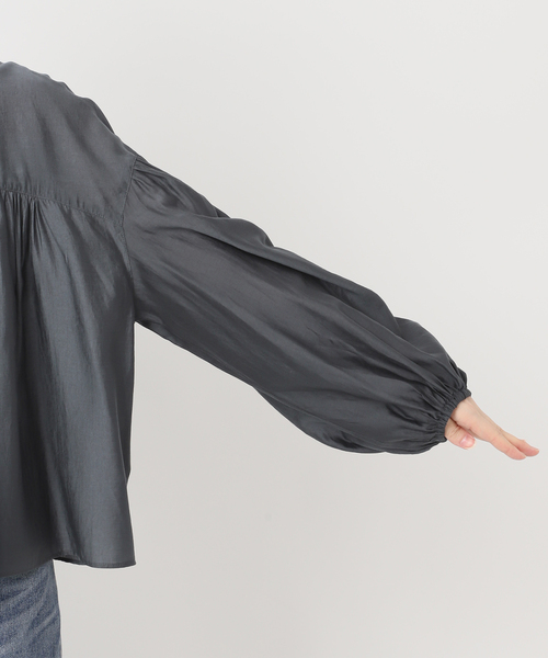 FRAMeWORK（フレームワーク）の「ギャザーブラウス（シャツ/ブラウス・レディース・ベージュ/チャコールグレー/ホワイト・FREE）」の12枚目の写真