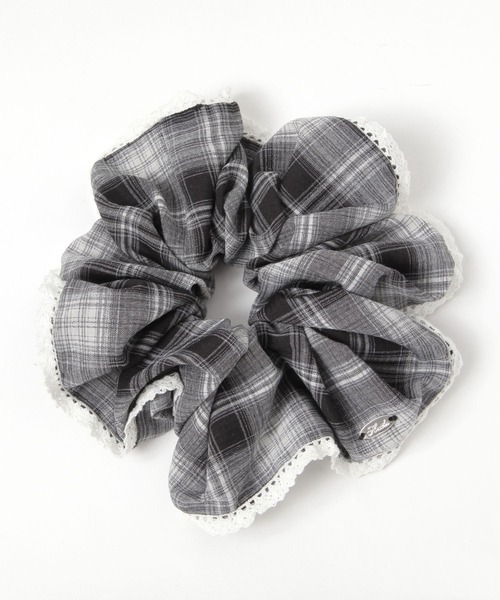 Heather（ヘザー）の「チェックボリュームシュシュ　656552（シュシュ・レディース・ブルー/ブラック/ベージュ/ネイビー・ONE SIZE）」の2枚目の写真