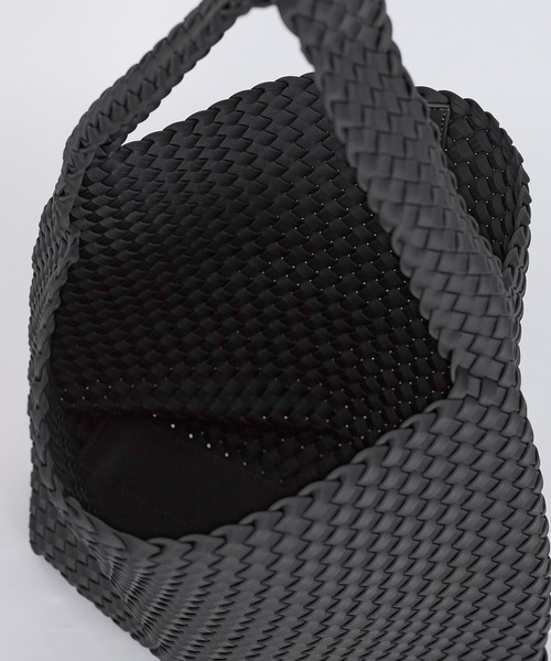 NAGHEDI（ナゲディ）の「【NAGHEDI】ワンショルダーバッグ-Nomad Medium Hobo（ショルダーバッグ・レディース・チャコールグレー/ベージュ・M）」の18枚目の写真