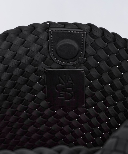 NAGHEDI（ナゲディ）の「【NAGHEDI】ワンショルダーバッグ-Nomad Medium Hobo（ショルダーバッグ・レディース・チャコールグレー/ベージュ・M）」の20枚目の写真