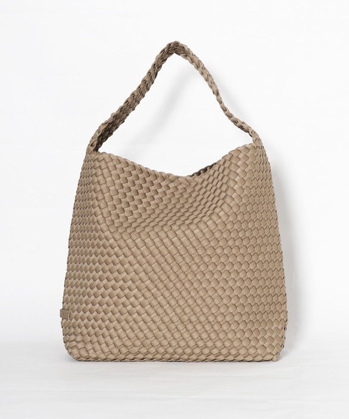 NAGHEDI（ナゲディ）の「【NAGHEDI】ワンショルダーバッグ-Nomad Medium Hobo（ショルダーバッグ・レディース・チャコールグレー/ベージュ・M）」の4枚目の写真