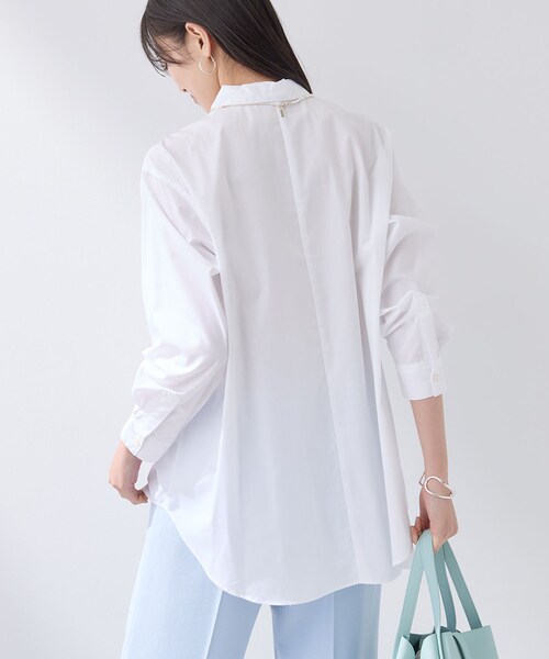 INDIVI（インディヴィ）の「【羽織りとしても活躍】ベーシックレギュラーシャツ（シャツ/ブラウス・レディース・グレー系2/ブルー系7/ブラック/ホワイト・13/05/36/38）」の7枚目の写真
