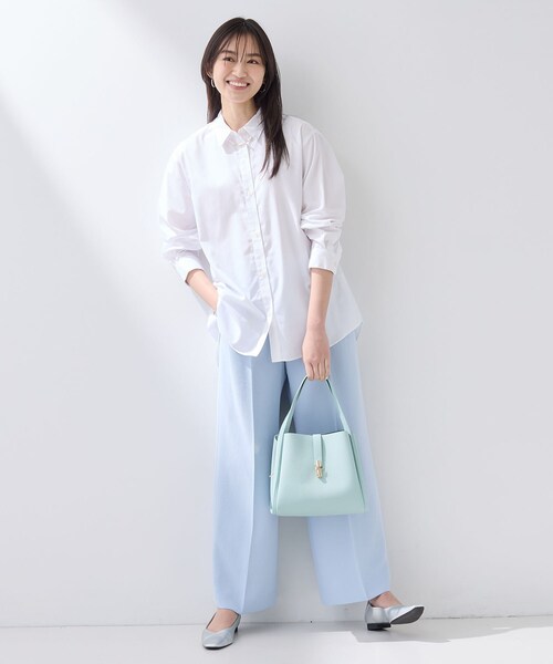 INDIVI（インディヴィ）の「【羽織りとしても活躍】ベーシックレギュラーシャツ（シャツ/ブラウス・レディース・グレー系2/ブルー系7/ブラック/ホワイト・13/05/36/38）」の8枚目の写真
