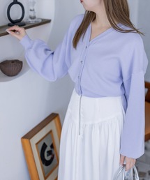 CLEAR BASIC（クリアベーシック）の「ハートボタンVネックニットカーディガン（カーディガン/ボレロ）」