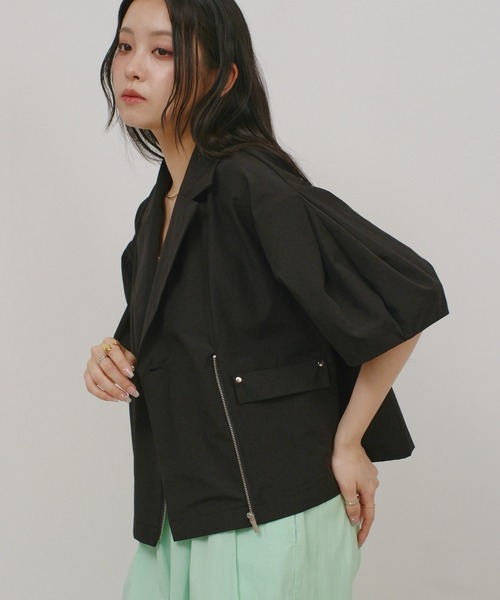 palm RICHE(ポームリシュ)の「テーラードカラーZIPジャケット(テーラードジャケット・レディース・ブラック/ピンク/ライトベージュ・M)」の8枚目の写真