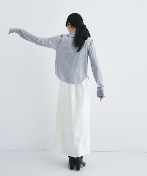 CODE A（コードエー）の「edge－fit ribbed cardigan（カーディガン/ボレロ・レディース・ライトグレー/ホワイト/ライトブルー・00）」の8枚目の写真