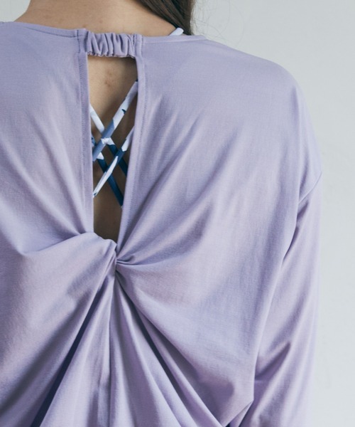 Julier Yoga and Relax（ジュリエヨガアンドリラックス）の「Julier ライトプライム バッククロスプルオーバー（Tシャツ/カットソー・レディース・ホワイト/ネイビー/チャコール/ラベンダー・FREE）」の11枚目の写真