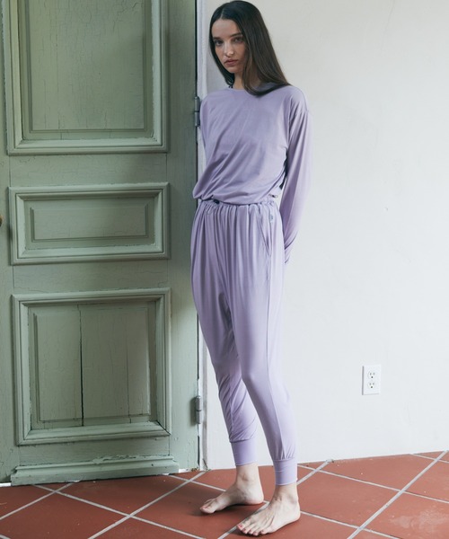 Julier Yoga and Relax（ジュリエヨガアンドリラックス）の「Julier ライトプライム バッククロスプルオーバー（Tシャツ/カットソー・レディース・ホワイト/ネイビー/チャコール/ラベンダー・FREE）」の13枚目の写真