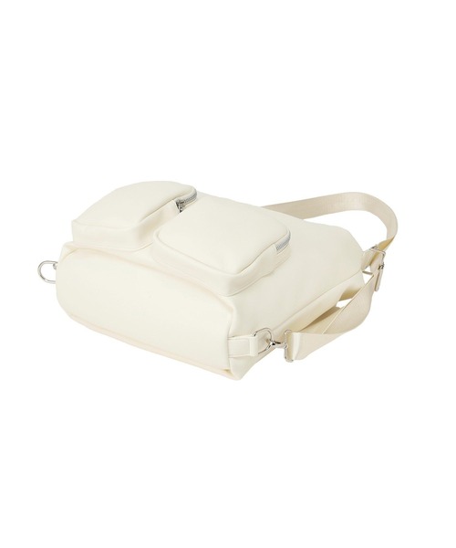 earth music&ecology（アースミュージックアンドエコロジー）の「Wポケット３WAYショルダーバッグ（ショルダーバッグ・レディース・ブラック/アイボリー・FREE）」の18枚目の写真