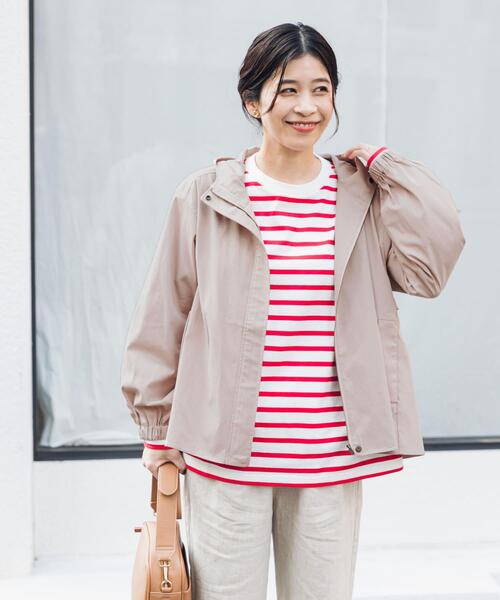 URBAN RESEARCH DOORS（アーバンリサーチドアーズ）の「撥水バックギャザーフードジャケット（その他アウター・レディース・ベージュ系その他/ネイビー/ベージュ・FREE）」の20枚目の写真