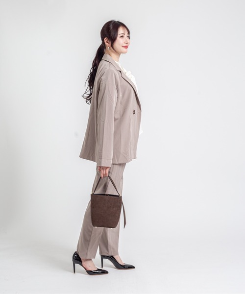 AULENTTI(オウレンティ)の「【AULENTTI/オウレンティ】2WAY レザー ショルダーバッグ ポーチ付き(ショルダーバッグ・レディース・ダークブラウン・FREE)」の10枚目の写真