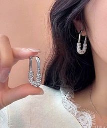 blackdia ocean リボン ジルコニアピアス（ピアス（両耳用