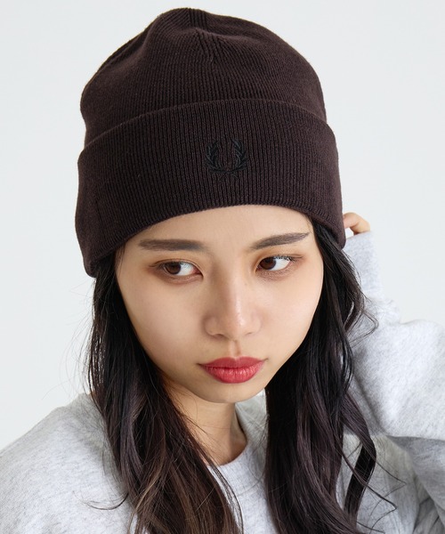 新品未使用　Fred Perry ブラック　ブラウンストライプ　ニット帽 FRED PERRY｜フレッドペリーの帽子（ブラウン/茶色系・防風）通販