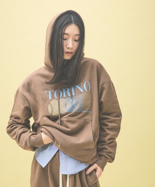 Kappa(カッパ)の「≪Kappa×and ST ウェルネスクラブ≫フーディー(パーカー・レディース・インディゴブルー/ネイビー/オフホワイト/ブラウン系その他・LARGE/MEDIUM/SMALL)」の8枚目の写真