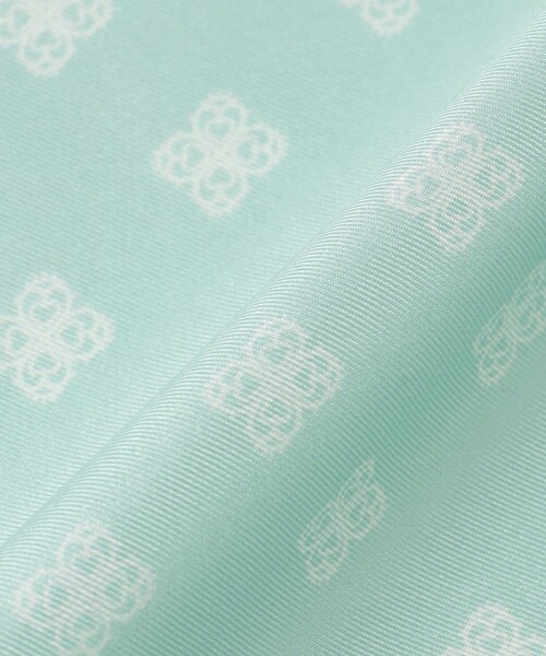 MACKINTOSH PHILOSOPHY（ﾏｯｷﾝﾄｯｼｭ ﾌｨﾛｿﾌｨｰ）の「ラッケンブースシルクスカーフ（バンダナ/スカーフ・レディース・ブルー系その他3/オフホワイト/ダークネイビー・FREE）」の10枚目の写真