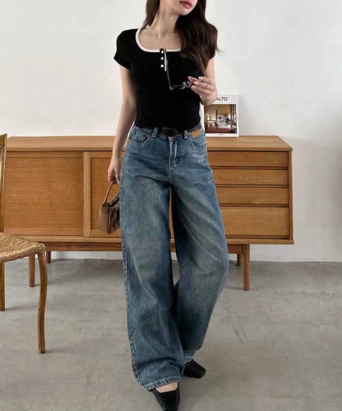 Eclat one(エクラワン)の「【Eclat one】バイカラー ショート丈 ヘンリーネック 半袖 トップス(Tシャツ/カットソー・レディース・ホワイト/グレー/ブラック/ダークグリーン・FREE)」の14枚目の写真