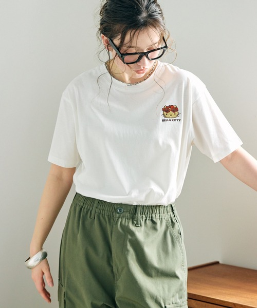 sanrio(サンリオ)の「【sanrio characters】HELLO KITTY/日焼けキティ半袖Tシャツ《サンリオキャラクターズ》(Tシャツ/カットソー・レディース・オフホワイト/ブラック/ピンク・M/3L/L/LL)」の8枚目の写真
