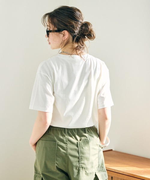 sanrio(サンリオ)の「【sanrio characters】HELLO KITTY/日焼けキティ半袖Tシャツ《サンリオキャラクターズ》(Tシャツ/カットソー・レディース・オフホワイト/ブラック/ピンク・M/3L/L/LL)」の11枚目の写真