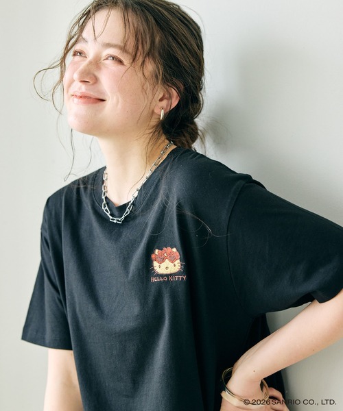 sanrio(サンリオ)の「【sanrio characters】HELLO KITTY/日焼けキティ半袖Tシャツ《サンリオキャラクターズ》(Tシャツ/カットソー・レディース・オフホワイト/ブラック/ピンク・M/3L/L/LL)」の17枚目の写真