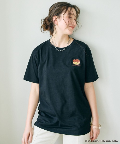 sanrio(サンリオ)の「【sanrio characters】HELLO KITTY/日焼けキティ半袖Tシャツ《サンリオキャラクターズ》(Tシャツ/カットソー・レディース・オフホワイト/ブラック/ピンク・M/3L/L/LL)」の19枚目の写真