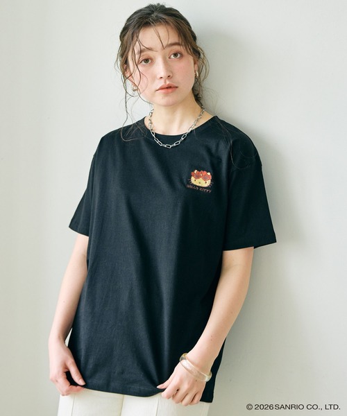 sanrio(サンリオ)の「【sanrio characters】HELLO KITTY/日焼けキティ半袖Tシャツ《サンリオキャラクターズ》(Tシャツ/カットソー・レディース・オフホワイト/ブラック/ピンク・M/3L/L/LL)」の22枚目の写真