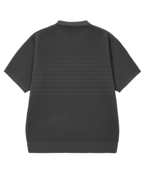 HUF(ハフ)の「MEGABLAST KNIT POLO TOP(ポロシャツ・メンズ・オフホワイト/チャコールグレー/パープル・XL/L/M/S/XXL)」の14枚目の写真