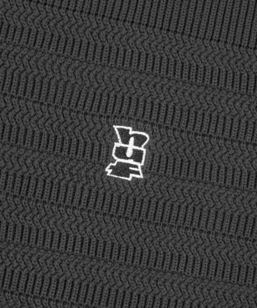 HUF(ハフ)の「MEGABLAST KNIT POLO TOP(ポロシャツ・メンズ・オフホワイト/チャコールグレー/パープル・XL/L/M/S/XXL)」の4枚目の写真