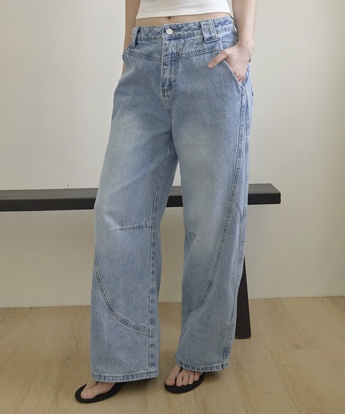 UNE MANSION（ユヌマンション）の「【低身長 / 高身長用 サイズ＆丈が選べるデニム】【 3color ／ ３size／ 2lengths 】 ユニーク太ベルトカーブステッチビンテージウォッシング加工ワイドデニムパンツ（デニムパンツ・レディース・ライトブルー/ブラック/ブルー・L-Long/L-Regular/M-Regular/S-Long/S-Regular/M-Long）」の3枚目の写真