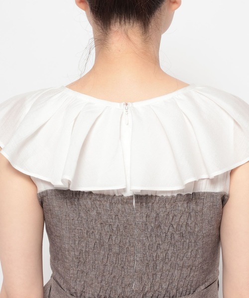 mysty woman（ミスティウーマン）の「フリルブラウスドッキングワンピース 666527（ワンピース・レディース・グレー/ブラウン・FREE）」の19枚目の写真