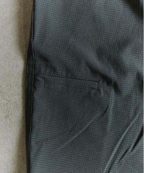 many men many mind（メニーメンメニーマインド）の「MANYMENMANYMINDS / AIRLEAKFABRIC/クライミングパンツ（その他パンツ・メンズ・チャコール/ブラック・LARGE/X-LARGE/MEDIUM）」の13枚目の写真