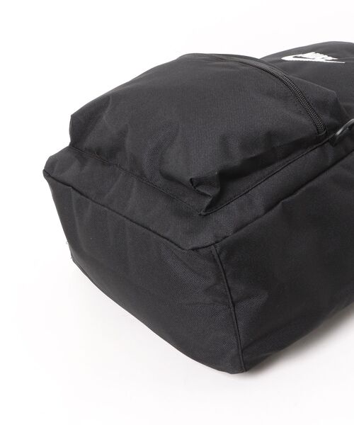 NIKE(ナイキ)の「《NIKEアパレル》NK HERITAGE BACKPACK(バックパック/リュック・メンズ・ブラック・フリー)」の3枚目の写真