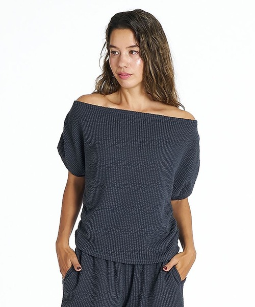 ROXY(ロキシー)の「ROXY/ロキシー 半袖 Tシャツ セットアップ対応 オフショルダーニット SUNSET BREEZE TOPS Tシャツ RDK262042(Tシャツ/カットソー・レディース・ブラック/ナチュラル/グリーン・M)」の4枚目の写真