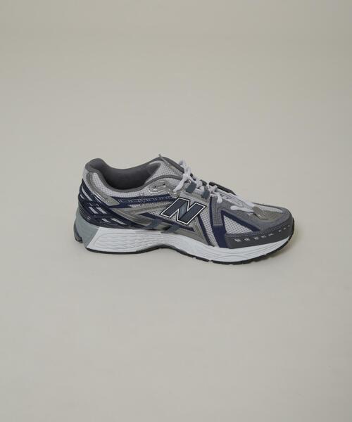 NEW BALANCE（ニューバランス）の「NEW BALANCE/1906A（スニーカー・メンズ・グレー・26/28/27）」の3枚目の写真