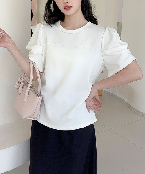 Jasmine Grandiflorum(ジャスミングランディフローラム)の「【Jasmine】パワショル切り替えTシャツ(Tシャツ/カットソー・レディース・ブルー/ブラック/アイボリー・FREE)」の1枚目の写真