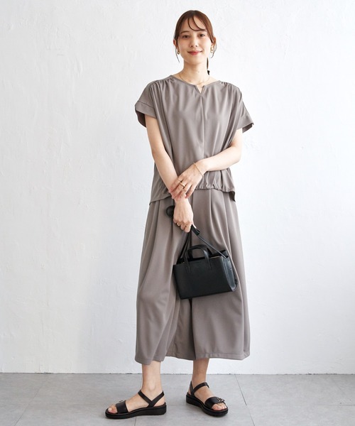 IKKA LOUNGE(イッカラウンジ)の「【セットアップ対応】GOKU楽冷感スリットガウチョ(その他パンツ・レディース・ブラック/ネイビー/モカ・M/L/S)」の10枚目の写真