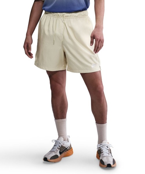 NIKE（ナイキ）の「ナイキ NIKE ナイキ クラブ フロー ショート（その他パンツ・メンズ・アイボリー/ブルー/グリーン・S/M/L/LL/3L）」の2枚目の写真