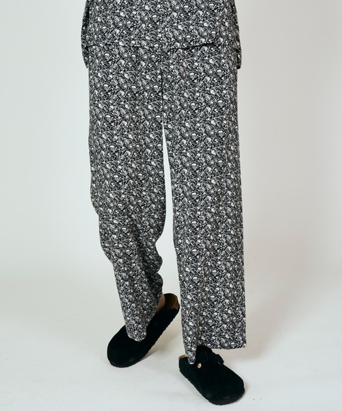 TOWNCRAFT（タウンクラフト）の「TOWNCRAFT タウンクラフト / printed baggy pant（その他パンツ・メンズ・ブラック/その他3/その他2/その他1・LARGE/MEDIUM/SMALL）」の6枚目の写真