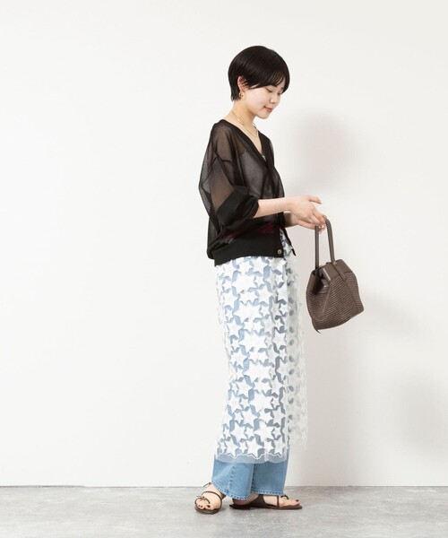 Rie Miller(リエミラー)の「シアー2WAYカーディガン星インターシャ(カーディガン/ボレロ・レディース・ベージュ/ブラック/サックスブルー・38)」の19枚目の写真