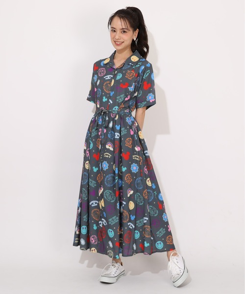 Disney(ディズニー)の「DIS-リゾート総柄OP1598A(ワンピース・レディース・オフホワイト/ダークブラック・F)」の17枚目の写真