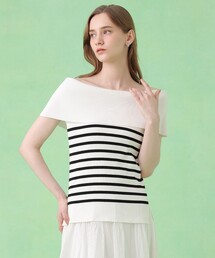 オフショルダー」に該当するトップス（ホワイト/白色系）ファッション