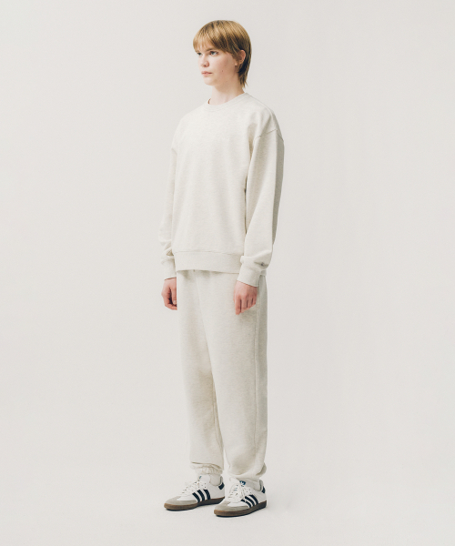 YALE（イェール）の「スモールアーチ スウェットシャツ_ブラック（スウェット・レディース・その他・MEDIUM/LARGE/X-LARGE/WS/XX-LARGE/SMALL）」の5枚目の写真